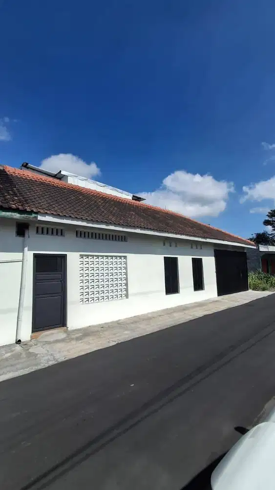 DISEWAKAN RUMAH LT 2- LUAS - HARGA MURAH- UTK MAHASISWA/ KELUARGA