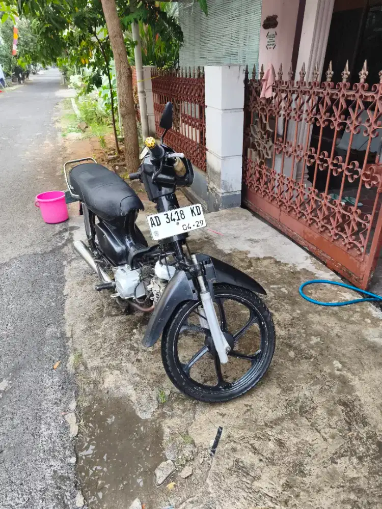 Astrea antik gotik