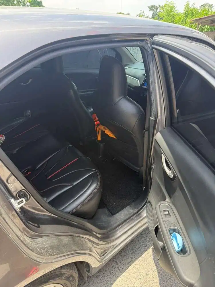 Honda Brio 2023 Bensin