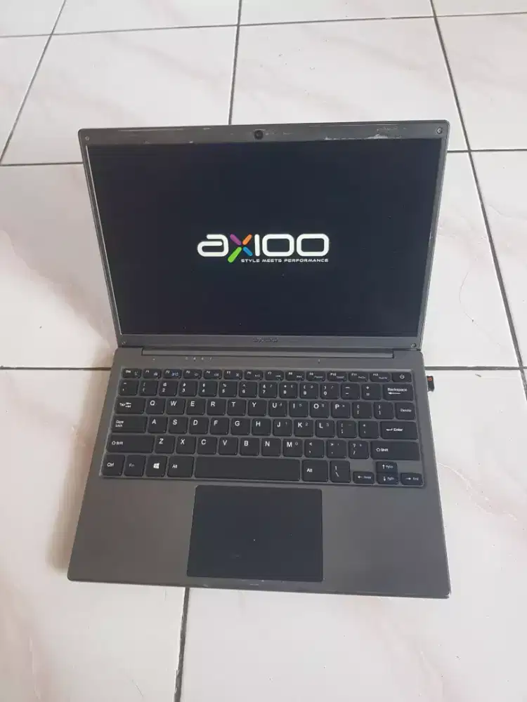 Axioo slimbook 13 Normal pake harian awett