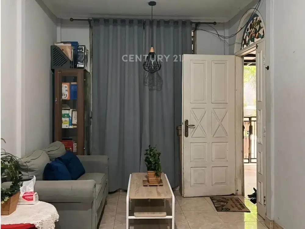 Dijual Rumah Strategis Harga Menarik Di Bintaro Sektor 9