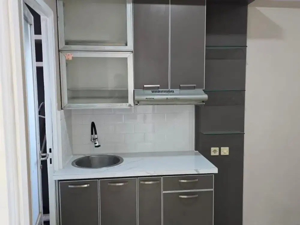 Harga Terjangkau! Apartemen Nias Grand Emerald 2Br – Hook, Semi Furnished Harga 375 Jt