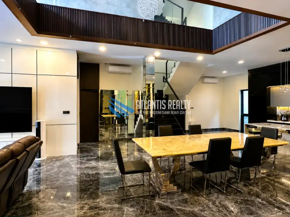 Dijual rumah mewah fully furnished di casa goya jakarta barat