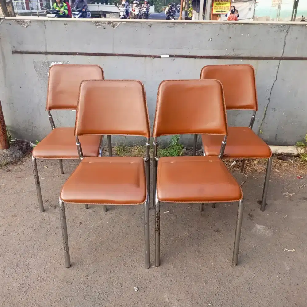 Kursi Vintage Industrial Minimalis Teras/Cafe/Resto (Satuan/Borongan)