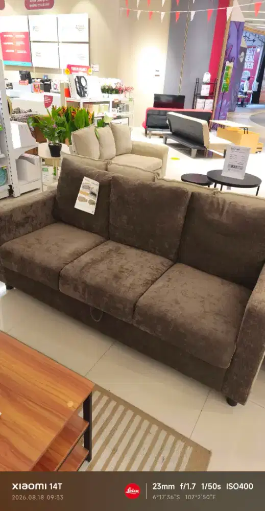 Sofa 3 Seater dengan penyimpanan