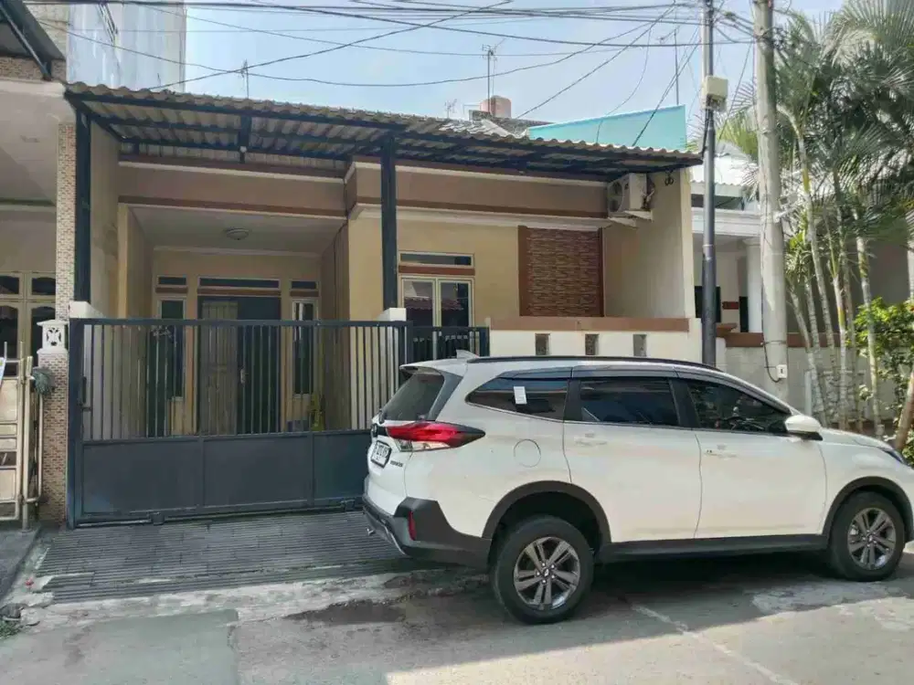 rumah siap huni dalam cluster depan di bulevar hijau bekasi
