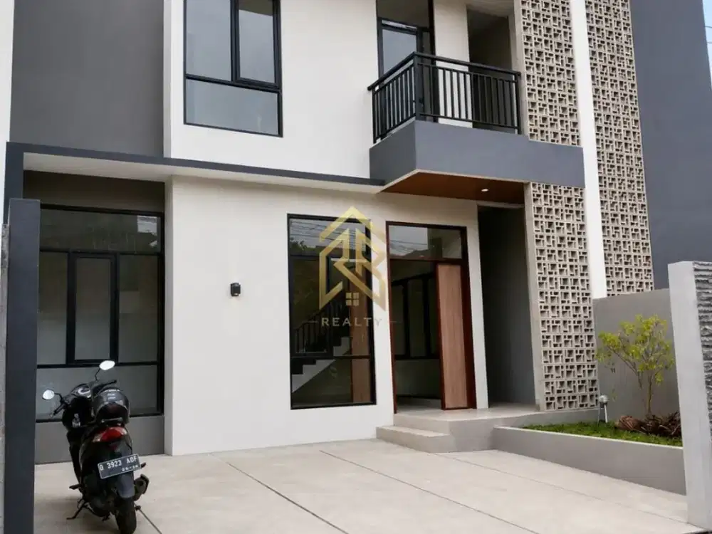 Rumah Baru Strategis Dekat Hotel Horison di Turangga Lengkong Buahbatu