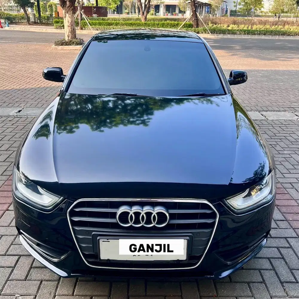 DIJUAL AUDI A4 2013 AT MULUS