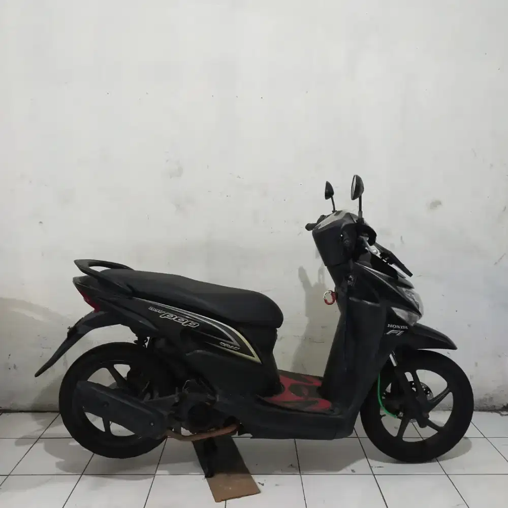Honda Beat POP 2015 Bagus lengkap
