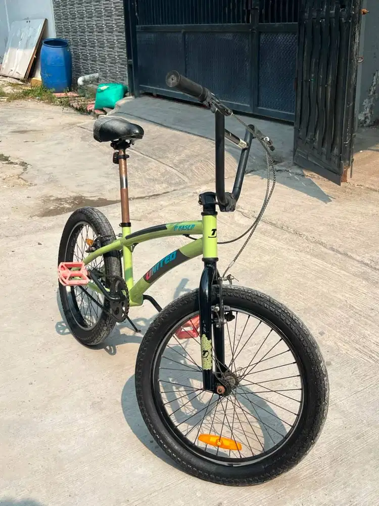 FORSALE BMX UNITED NEGOABLE