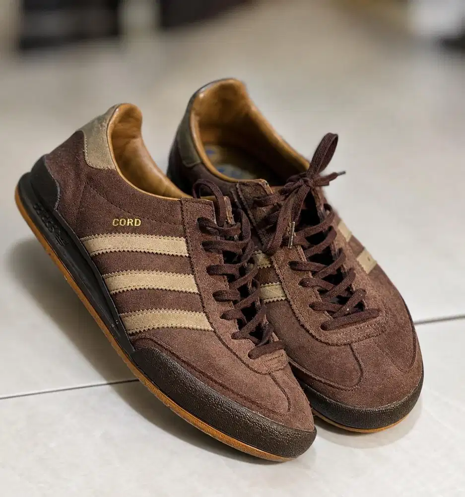 Preloved Adidas Cord Brown