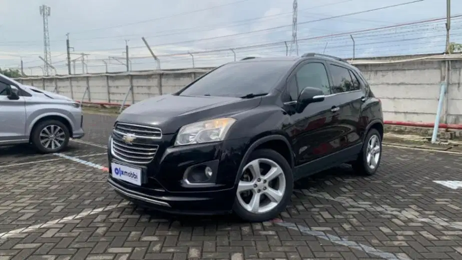Chevrolet Trax 1.4 LTZ Bensin-AT 2016 Hitam