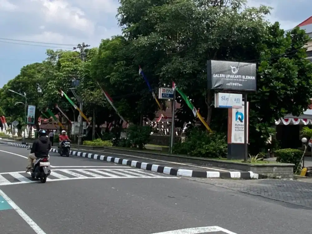 Tanah Siap Bangun 10 Menit Sleman City Hall, SHM P