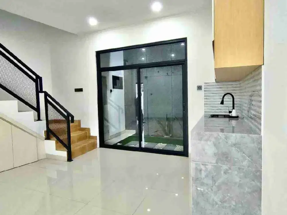 Rumah mewah hook 2 lantai di Galaxy mini cluster LT 75 LB 110 harga 1.6 M