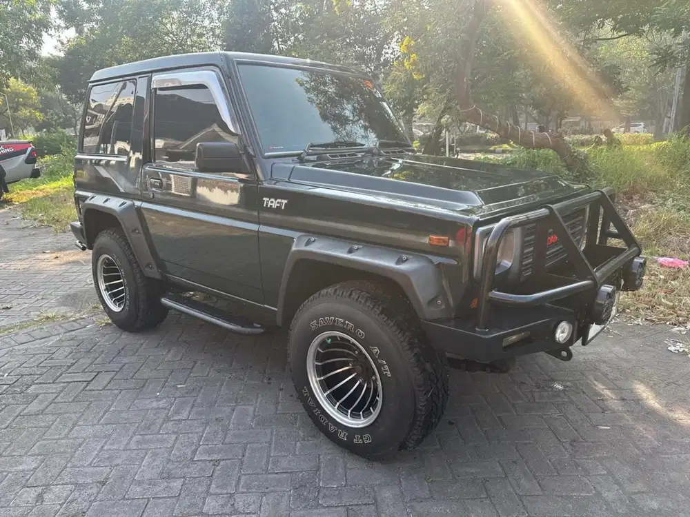 Taft GT 4x4 1992 Istimewa Antik
