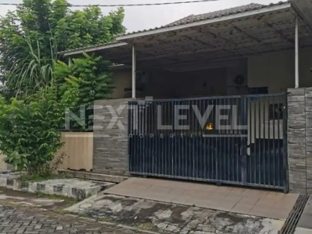 Dijual rumah di Manyar tirtoyoso Surabaya timur