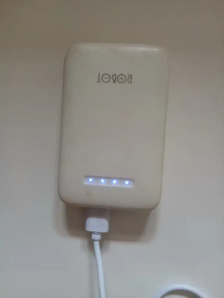 Dijual Power Bank Robot 6600 mAh
