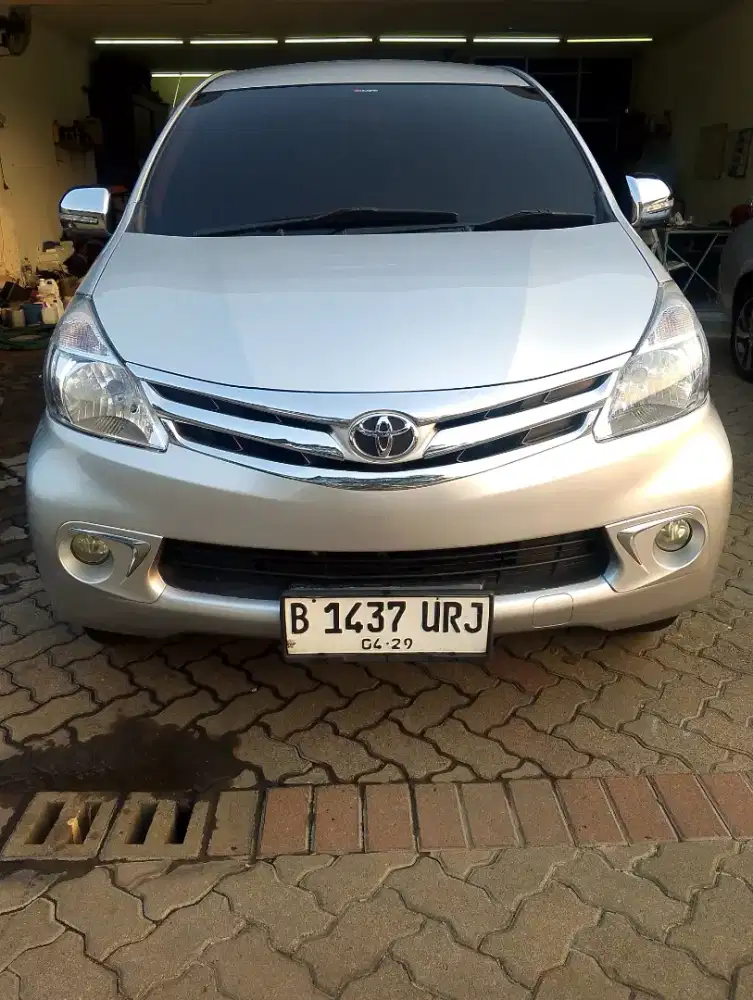 AVANZA 1.3 G 2014 AT/ AUTIMATIC SILVER