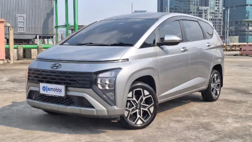 Pajak Panjang - Hyundai Stargazer 1.5 Prime Bensin-AT 2022