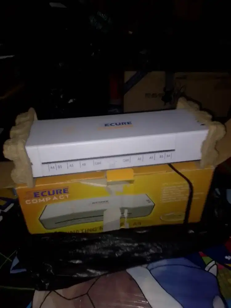Dijual ajh alat laminating nya