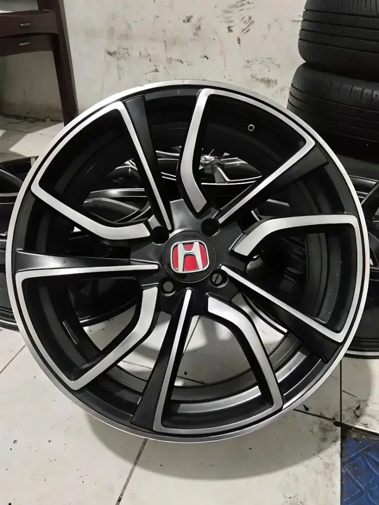 R17 Bekas pemakaian Honda city