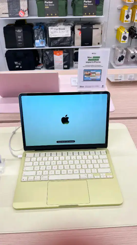 Macbook series neo