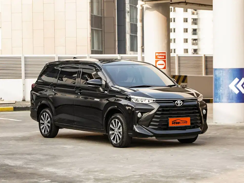 Toyota Avanza G 1.5 AT Hitam 2025