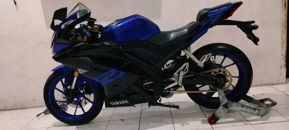 Motor Sport Yamaha R15 V3 tahun 2019
