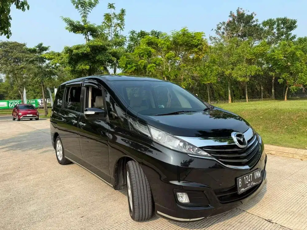 Mazda Biante Skyactive 2014 Bensin