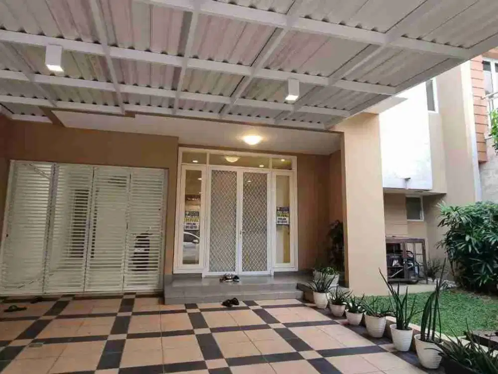 Dijual Rumah Dalam Cluster di Summarecon Kota Bekasi