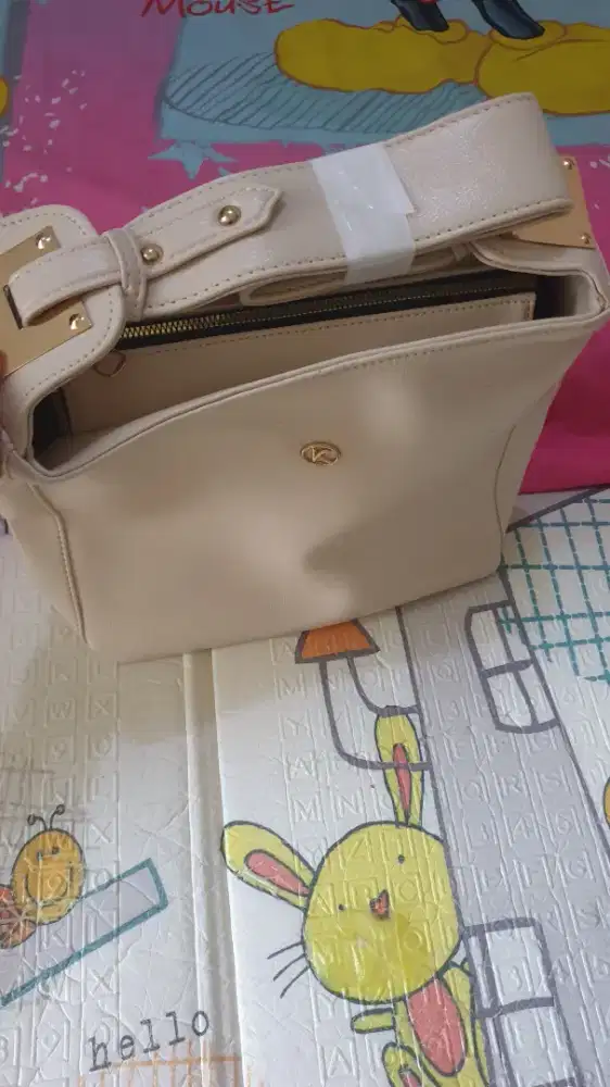 TAS KONDISI NEW YA BARU BANGET DATANG