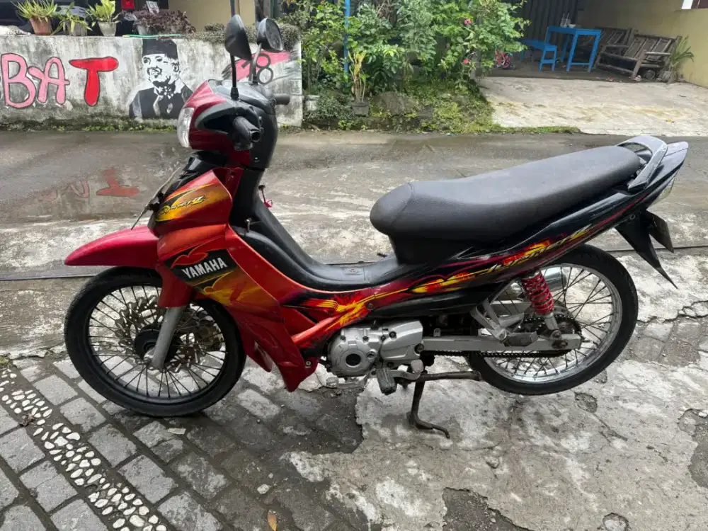 Jupiter Z THN 2006 plat AB Bantul