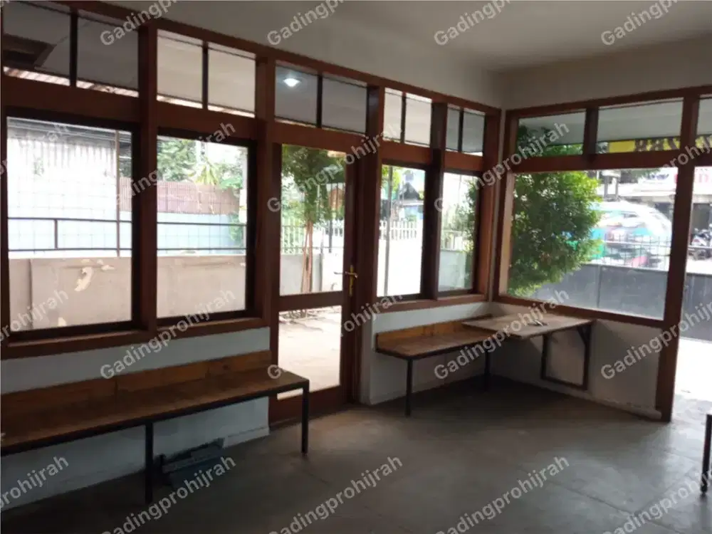 Disewakan ex Resto Hook Di Jalan Mutiara dan Jalan Banteng