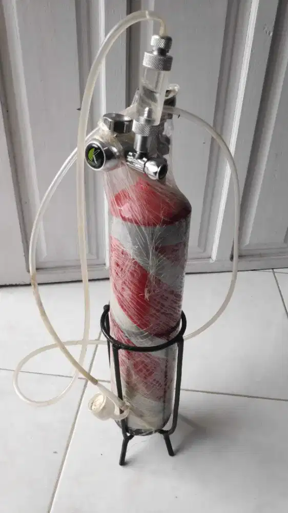 Perlengkapan Akuarium Lengkap CO2 dll