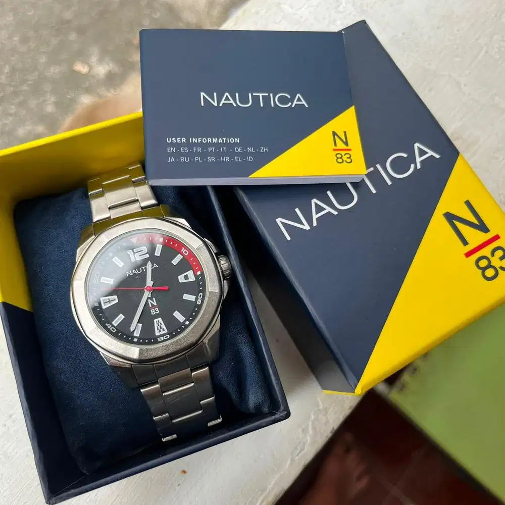 Jam tangan Nautica