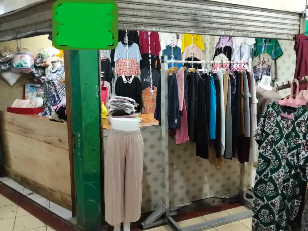 Dijual sisa stok dagangan