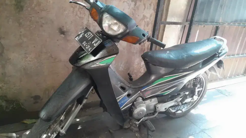 Suzuki shogun R