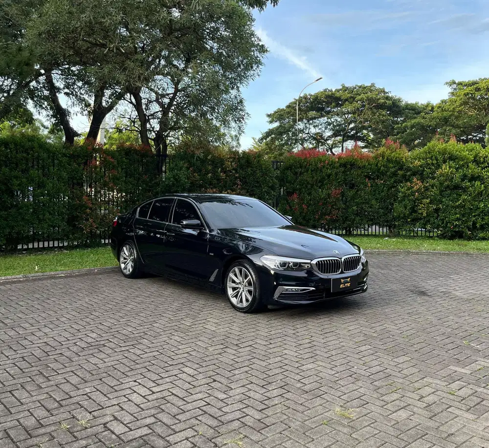 [LOW ODO] BMW 520i Luxury G30 2019