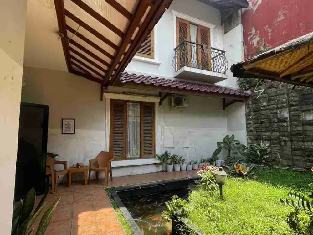 dijual cepat rumah asri di cirendeu