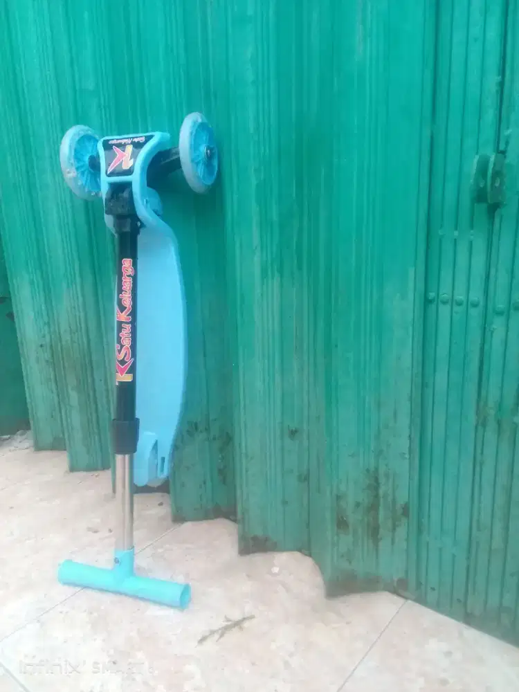 Skuter kembang bisa di lipat
