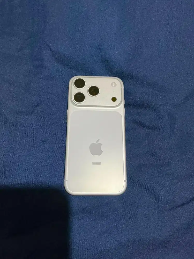 iphone 17 pro 256Gb mulus likenew bh100%