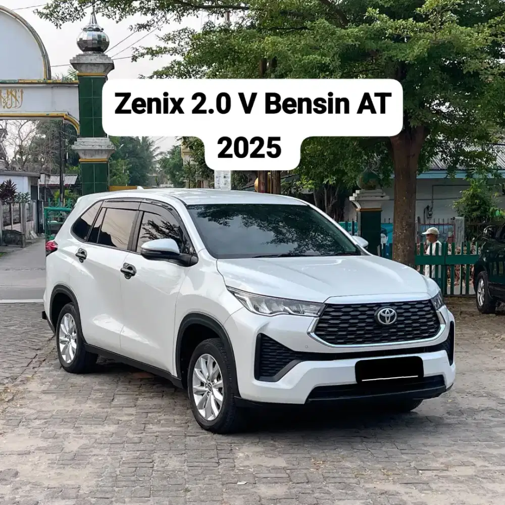 Innova Zenix 2.0 V Bensin Matic 2025 , Km 5 ribuan