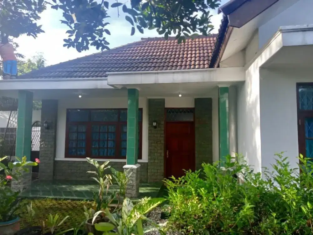 Dijual Rumah Terawat Siap Huni di Arcamanik Bandung