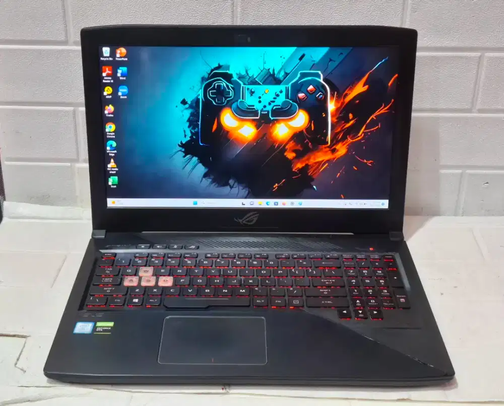 ASUS ROG Strix GL503V Core i7-7700HQ GTX 1050 RAM16GB SSD256GB HDD1TB