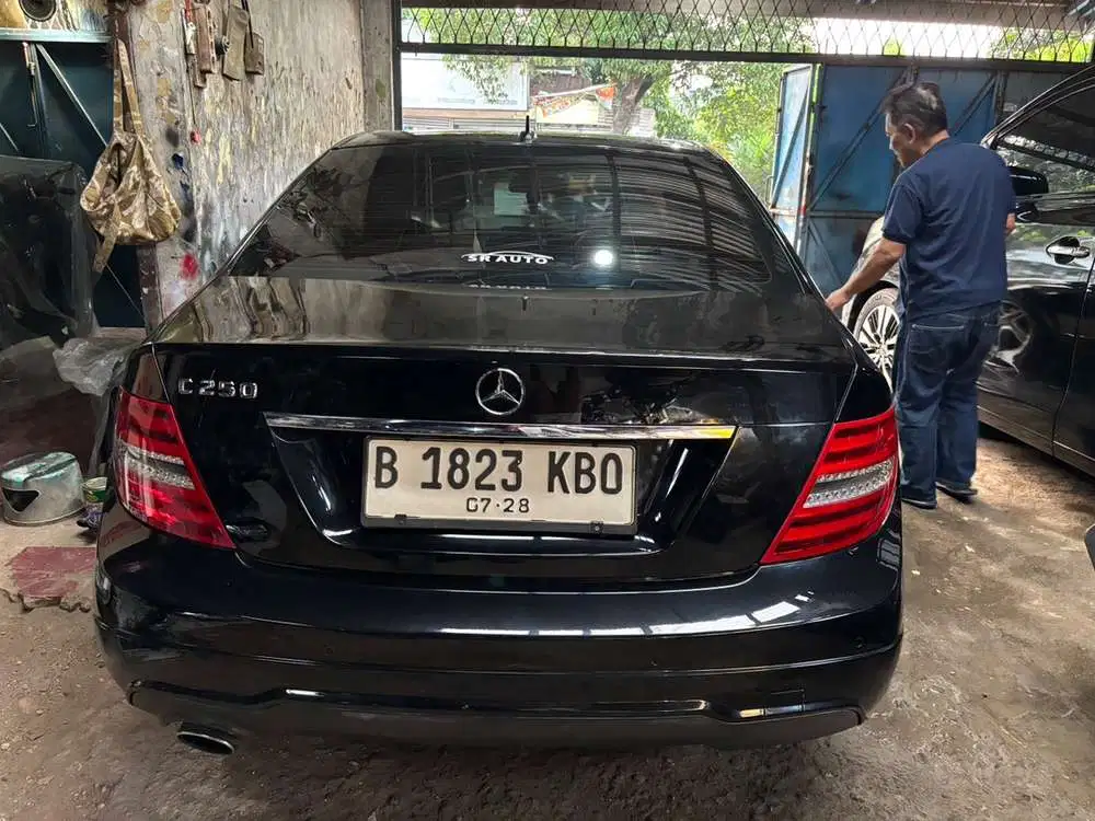 Mercedes Benz tahun 2013