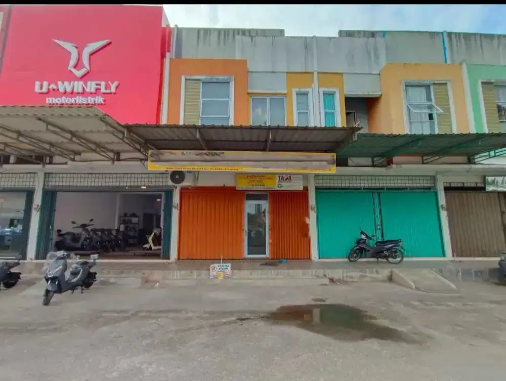 Ruko Gloryhome Blok B1 Nomor 16, 2 Lantai siap pakai