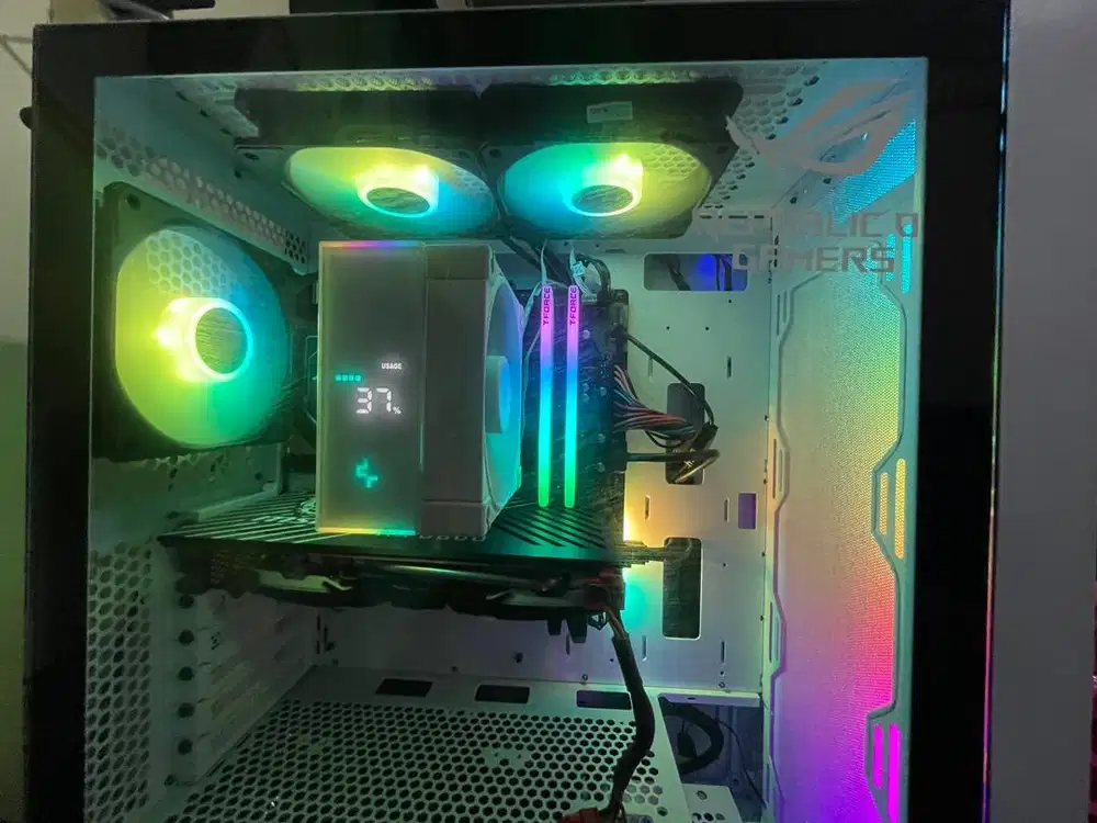 Pc Core i5 12400F RX6600 2x8Gb Ddr4 1tb ssd