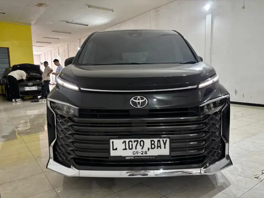TOYOTA VOXY 2.0 TH 2023  Odo 22 RB