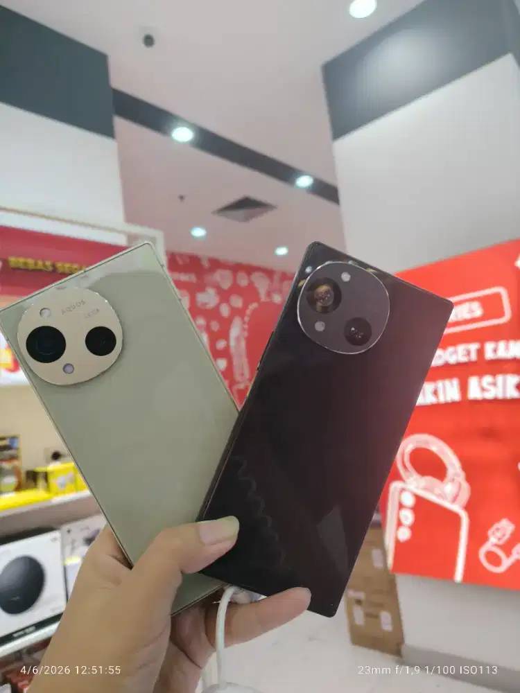 Sharp Aquos R10