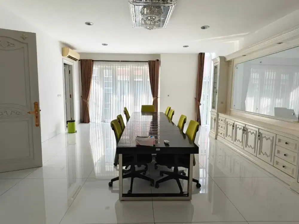 Townhouse Kemayoran Springhill Griya Inti Sentosa Golf Residence Royalton Blossom Residence